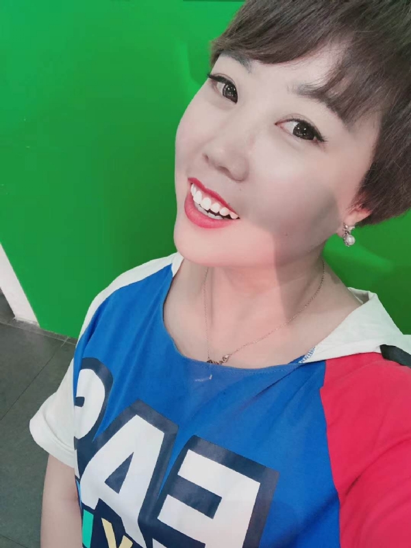 青青子衿的第一张照片--海宁红颜知己交友网